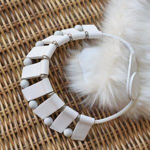 Fairchild Baldwin FAN White Leather Choker Necklace.